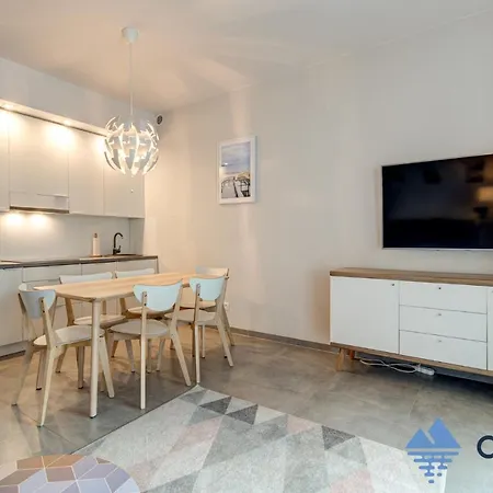 Jerza - Aprent 度假居 *