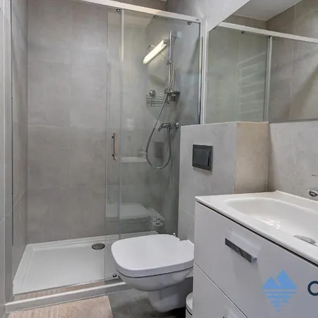 Jerza - Aprent 波别罗沃