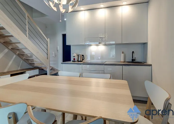 Jerza - Aprent * Pobierowo