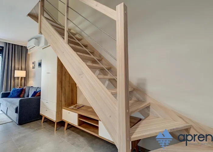 Jerza - Aprent Pobierowo